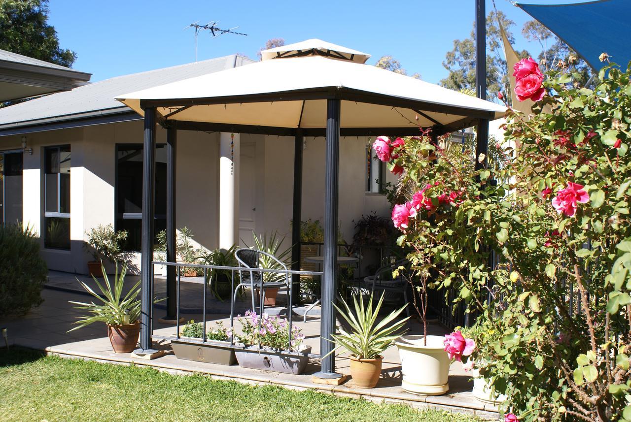 A Good Rest B & B Alice Springs Eksteriør billede